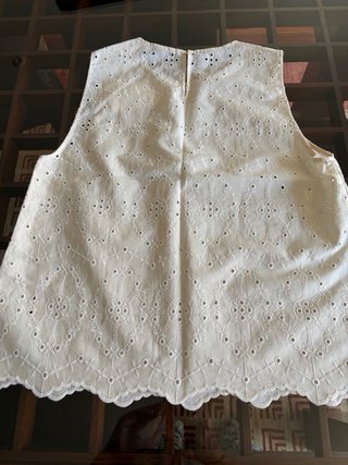 Top bordados Zara a estrenar