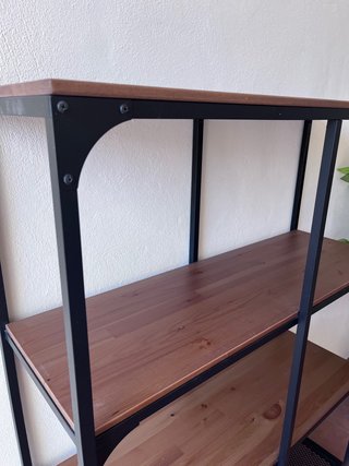 Estantería Metálica y Madera