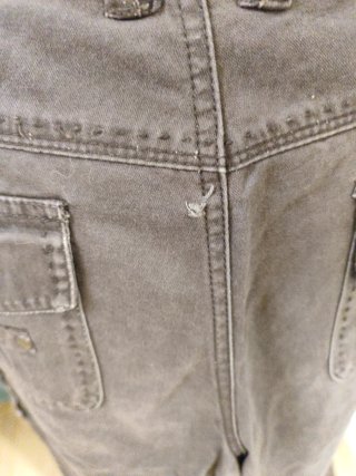 Pantalón cargo Mango marrón