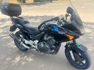Honda CBF600S Negra