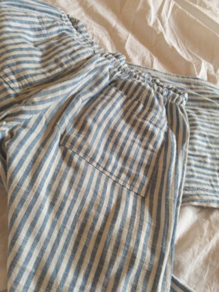 Pantalón veraniego rayas azul y blanco