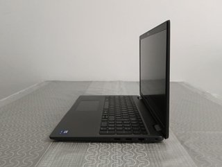Portátil i5 Ultra 5 125U