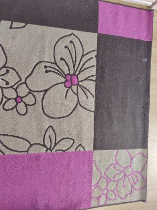 Alfombra de comedor con flores
