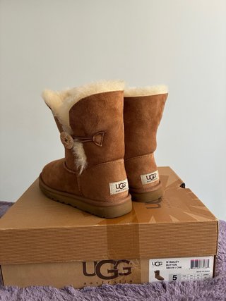 Botas UGG Bailey Button Marrones Talla 36