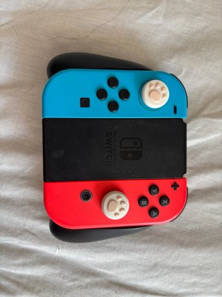 Nintendo Switch Azul y Rojo