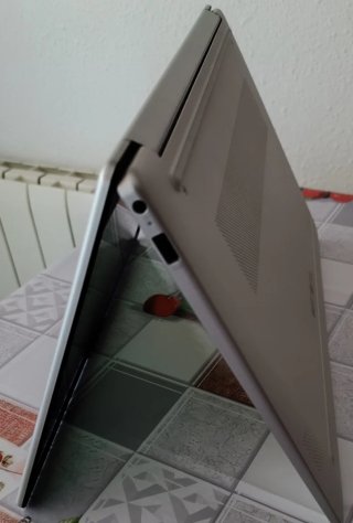 Portátil HP 15 256GB SSD 4GB RAM Windows 11 pro.