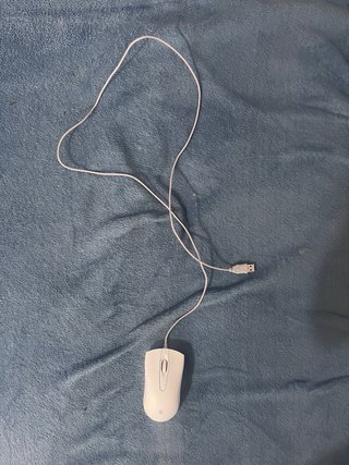 Mouse branco com scroll