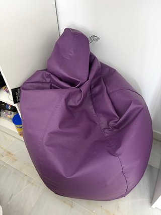 Puf pera morado piel sintética