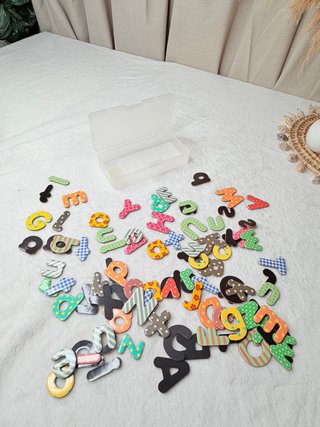Letras magnéticas de madera