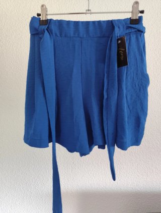 Pantalón corto de cintura alta azul eléctrico