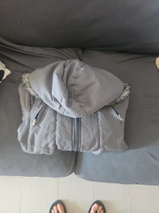 Chaqueta gris mujer