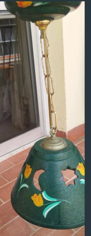 Lámpara colgante vintage decorada