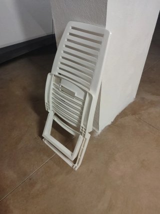 Silla de playa blanca plegable