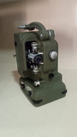 Proyector Bolex Paillard con maletín original
