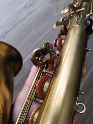 Saxo Tenor Yamaha YTS-62 Logo Púrpura