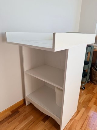 Cambiador Smagora IKEA con set de cajones imcl