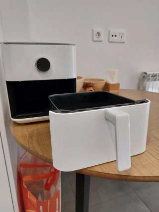 Freidora de aire blanca marca Xiaomi