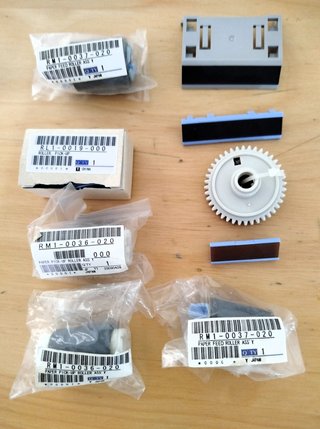 Confezione di ricambi NUOVI per stampanti laser HP Pack2