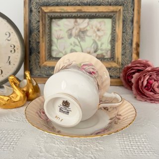 Taza y plato porcelana inglesa Paragon