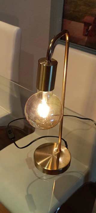 Lámpara de mesa luz cálida