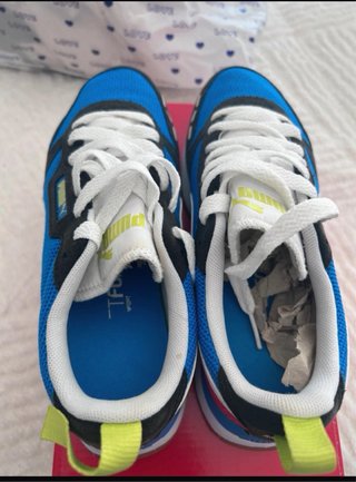Zapatillas Puma R78 Azul y Rojo