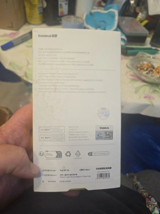 Funda iPhone 15 Transparente MagSafe y protector.