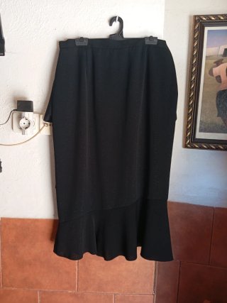 Traje de mujer negro