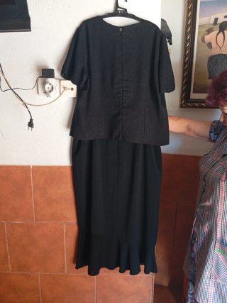 Traje de mujer negro