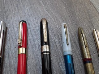 Set di penne e stilografiche antiche