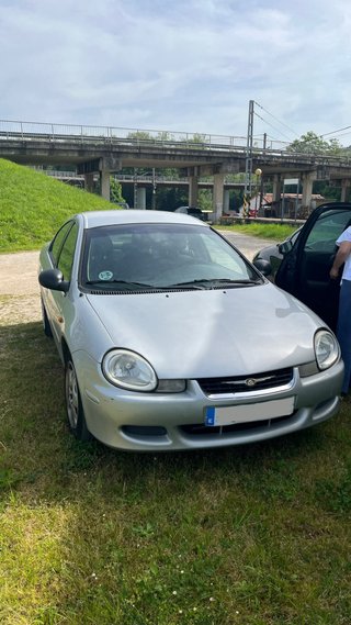 Chrysler Neon 2002