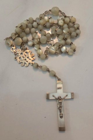 Rosario antiguo de plata