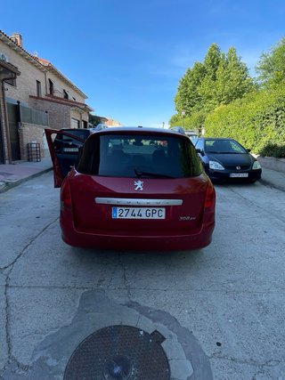 Peugeot 308 sw 2012