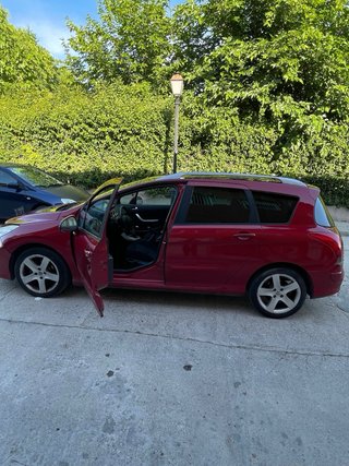 Peugeot 308 sw 2012