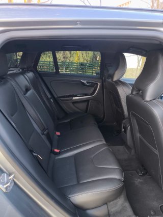 Volvo V60 2018