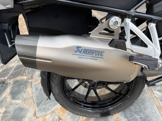 BMW R1250GS Adventure Negra y Plata