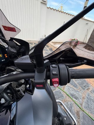 BMW R1250GS Adventure Negra y Plata