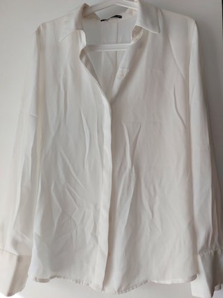 Blusa blanca elegante