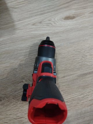 Taladro Milwaukee M12 FPD2 sin usar