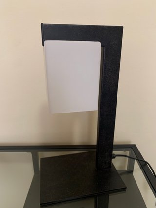 Lámpara de mesa diseño moderno
