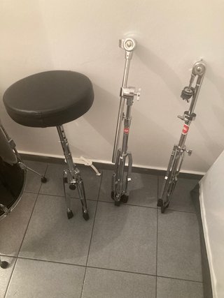 Batería Acústica TAMA Completa