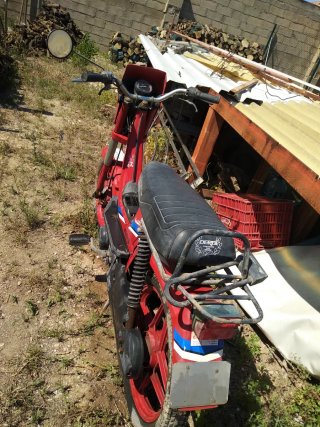 Ciclomotor Derbi Variant Sport Roja
