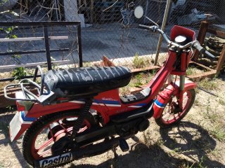 Ciclomotor Derbi Variant Sport Roja