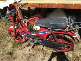 Ciclomotor Derbi Variant Sport Roja