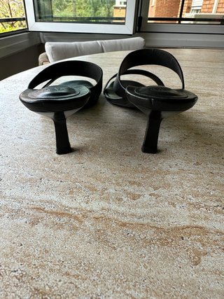 Sandalias Massimo Dutti Negras Talla 40
