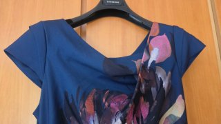 Vestido Midi Adriana Papell Floral Azul