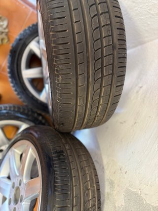 Juego Llantas Originales Mercedes 17" + Neumáticos