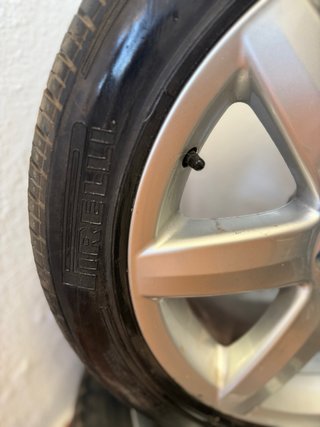 Juego Llantas Originales Mercedes 17" + Neumáticos