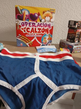 Juego de Mesa Operación Calzón