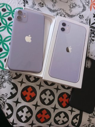 iPhone 11 Viola