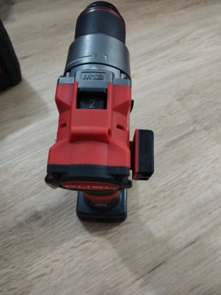Taladro Milwaukee M12 FPD2 + Batería 6.0 Ahn